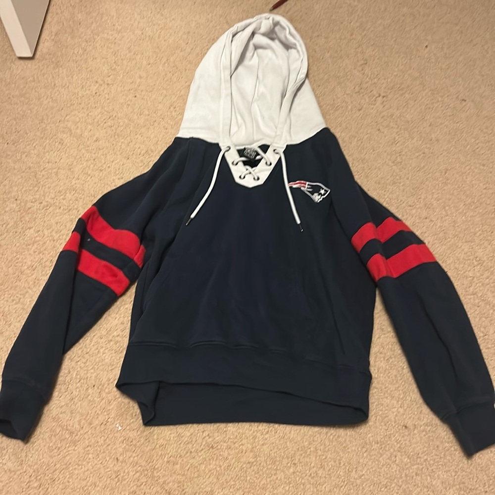 Patriots team apparel sweatshirt